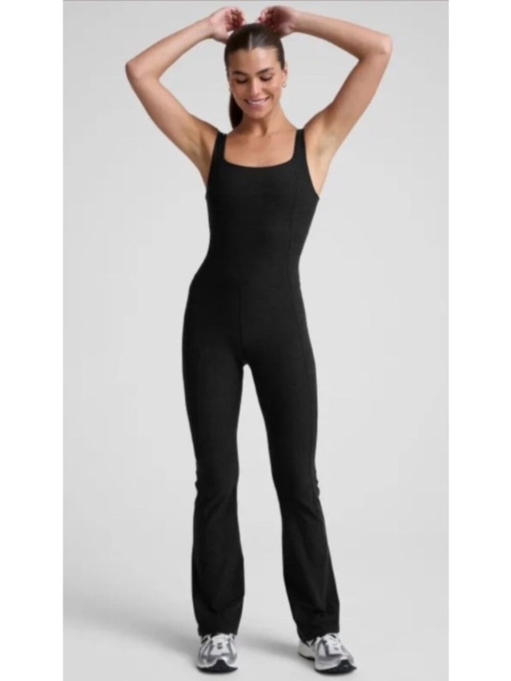 NEW Spanx Booty Boost Flare Leg Bodysuit Petite Black Sleeveless Small Exercise